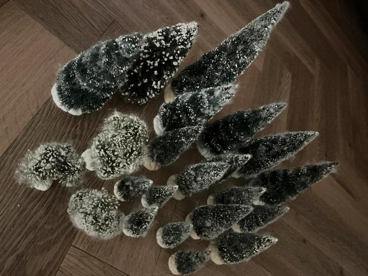 Lemax bomen in diverse maten, Diversen, Kerst, Gebruikt, Ophalen of Verzenden