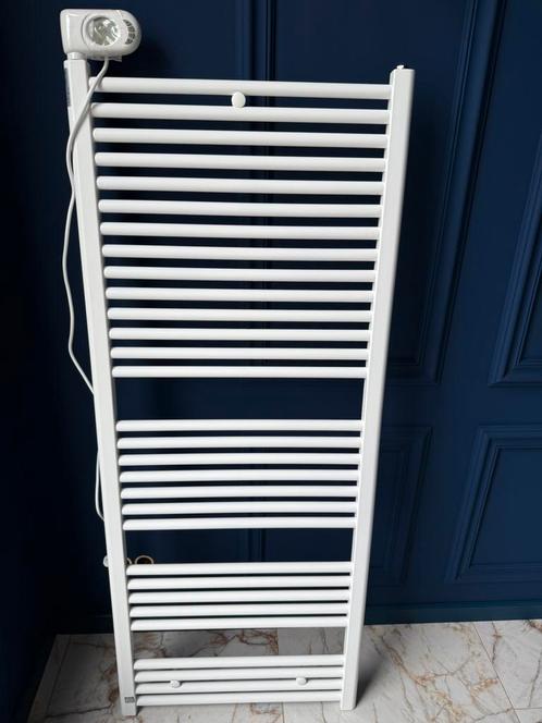 Zehnder Aura E elektrische radiator wit, Doe-het-zelf en Verbouw, Verwarming en Radiatoren, Nieuw, Radiator, 800 watt of meer