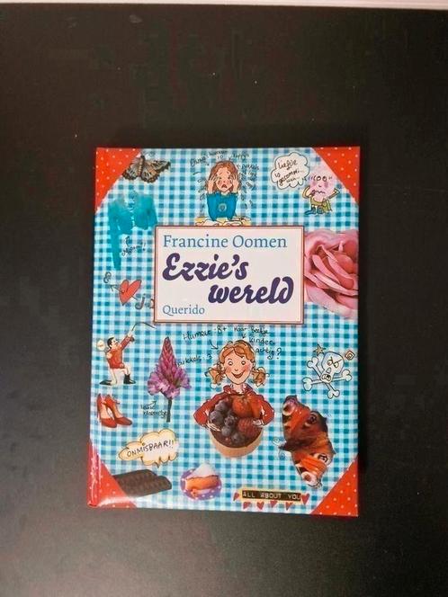 Ezzie's wereld van Francine Oomen, Boeken, Kinderboeken | Jeugd | 13 jaar en ouder, Zo goed als nieuw, Ophalen of Verzenden