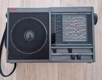 Philips D1835 Compass world receiver radio beschikbaar voor biedingen