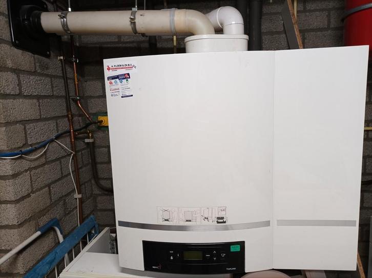 Nefit Topline cv ketel boiler centrale verwarming radiator, Doe-het-zelf en Verbouw, Verwarming en Radiatoren, Gebruikt, Cv-ketel of Combi-ketel