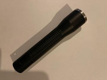Inova T3 Tactical / Police 3.2W LED zaklamp –  professioneel beschikbaar voor biedingen