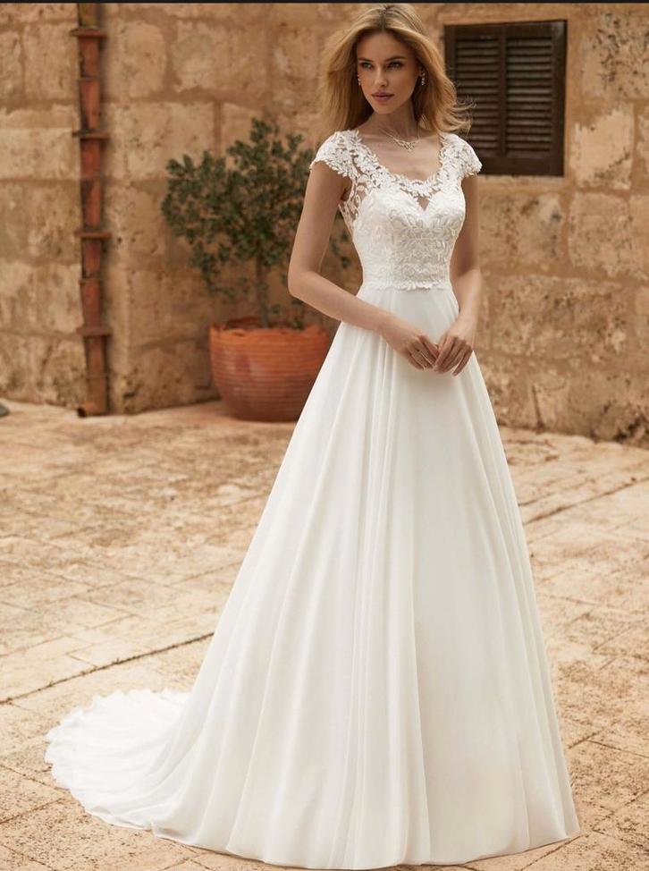 Nieuwe trouwjurk Tamara mouwtje illusie rug flowy rok, Kleding | Dames, Trouwkleding en Trouwaccessoires, Nieuw, Trouwjurk, Wit