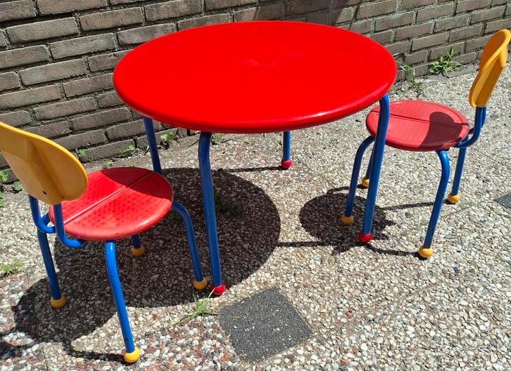 IKEA. Kindermeubel : "PUZZEL" Design Knut & Marianne Hagberg, Kinderen en Baby's, Kinderkamer | Tafels en Stoelen, Zo goed als nieuw