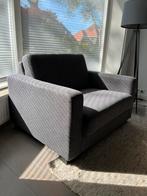 Luxe Loveseat 1,5 zits grijze stof in nette staat, Huis en Inrichting, Fauteuils, Ophalen, Zo goed als nieuw, Stof