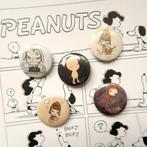 Yoshitomo Nara Girls Japanese Art Pin Badge Button set, Verzamelen, Speldjes, Pins en Buttons, Verzenden, Nieuw, Overige onderwerpen