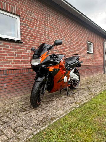 Honda CBR 600 F - Sportmotor beschikbaar voor biedingen