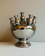 Tulpenvaas zilverkleurig keramiek 7 openingen, Huis en Inrichting, Woonaccessoires | Vazen, Overige kleuren, Aardewerk of Porselein