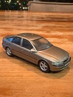 Schuco Opel Vectra B zilverkleurig 1:43, Hobby en Vrije tijd, Modelauto's | 1:43, Ophalen of Verzenden, Zo goed als nieuw, Auto