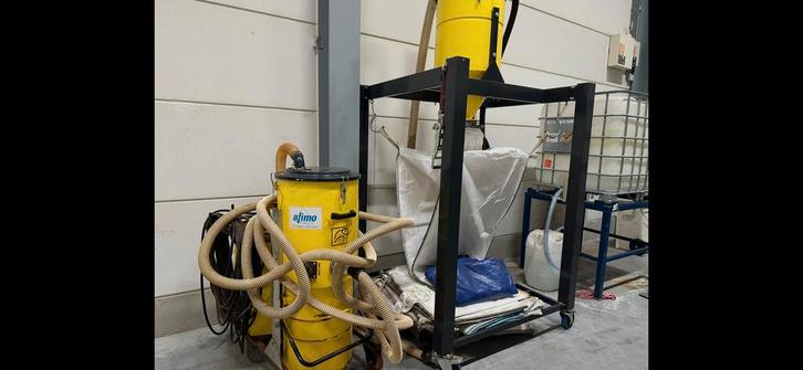 Industriële Stofzuiger - Master Vacuums Atimo stofafzuiging, Witgoed en Apparatuur, Stofzuigers, Gebruikt, 2000 watt of meer, Ophalen