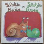 Slakje bruin en slakje groen - Monica Penders - Vooroordelen, Boeken, Jongen of Meisje, Ophalen of Verzenden, Zo goed als nieuw