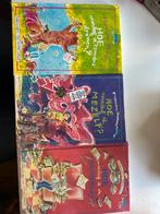 3 boeken hoe overleef ik, Boeken, Ophalen of Verzenden, Zo goed als nieuw