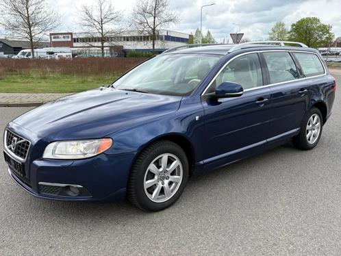 Volvo V70 D3 OCEAN RACE - EURO5 - LEER - TREKHAAK - AUTOMAAT, Auto's, Volvo, Bedrijf, V70, ABS, Airbags, Airconditioning, Bluetooth
