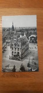 Gouda Stadhuis 2, Verzamelen, Ansichtkaarten | Nederland, Ophalen of Verzenden, 1940 tot 1960, Ongelopen, Zuid-Holland