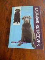 Labrador Retriever:::Aanschaf, verzorging, voeding, fokken., Esther verhoef., Honden, Ophalen of Verzenden, Zo goed als nieuw