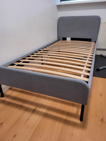 Bedframe Slattum Ikea 90x200 - afbeelding 1