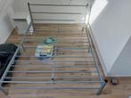 vidaXL Bedframe metaal grijs 160x200 cm, Huis en Inrichting, Slaapkamer | Bedden, Ophalen, Tweepersoons, Metaal, Grijs