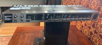 Behringer Ultramatch Pro SRC2496 Sample Rate Converter beschikbaar voor biedingen