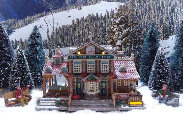 Lemax: union station voor in uw kerstdorp (lees tekst), Diversen, Kerst, Gebruikt, Ophalen of Verzenden