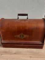 Antieke Singer Naaimachine met Houten Koffer, Antiek en Kunst, Antiek | Naaimachines, Ophalen of Verzenden