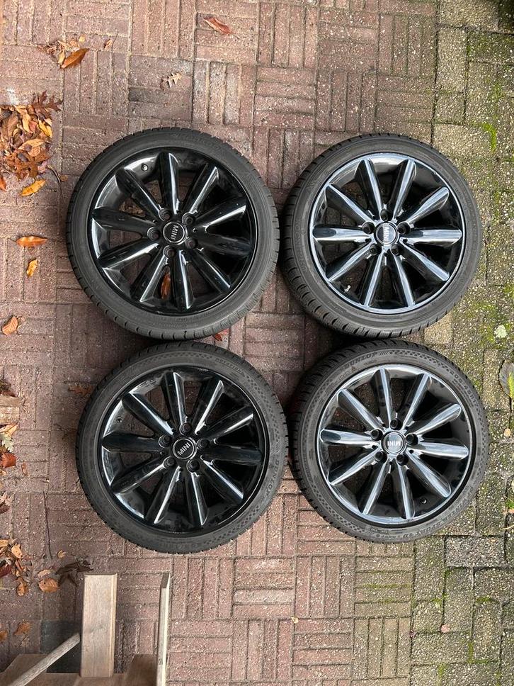 Winterbanden, hankook 205/45 R17, mini cooper velgen, Auto-onderdelen, Banden en Velgen, Band(en), Winterbanden, 17 inch, 205 mm