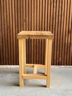 Stijlvol Krukje – Compact, Stevig & Veelzijdig, Ophalen, Nieuw, Hout