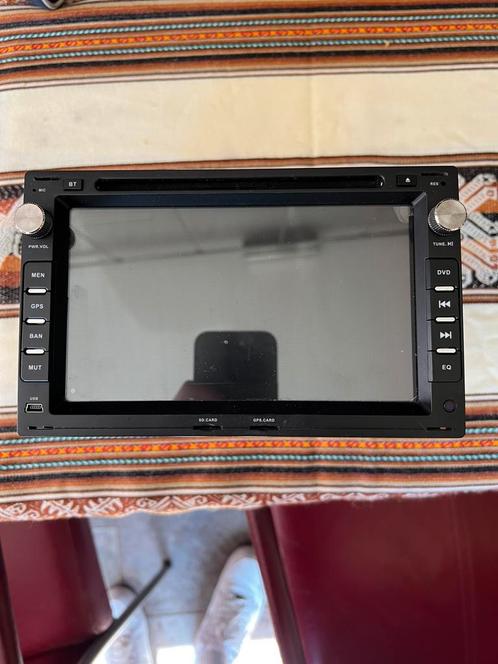 Auto radio scherm draadloze carplay polo, ibiza, fabia, Auto diversen, Autoradio's, Zo goed als nieuw, Ophalen of Verzenden