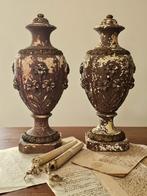 2 antieke Franse urn vazen / urnen potten vaas * gemerkt, Ophalen of Verzenden