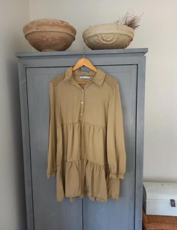 Zara jurk L, Kleding | Dames, Jurken, Zo goed als nieuw, Maat 42/44 (L), Beige, Boven de knie, Ophalen of Verzenden