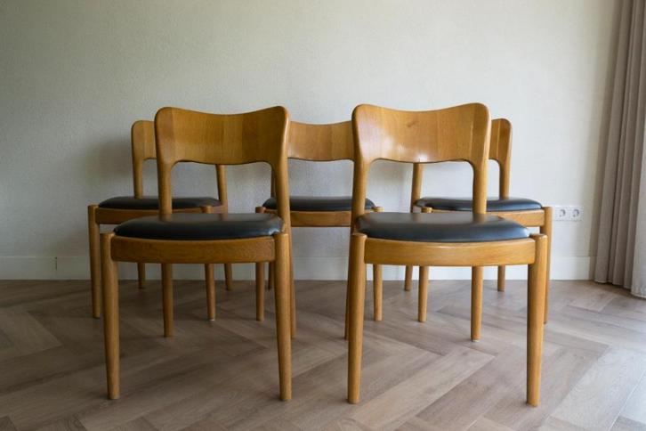 Deense mid century stoelen van Niels Koefoed voor Hornslet, Huis en Inrichting, Stoelen, Zo goed als nieuw, Vijf, Zes of meer stoelen