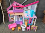 Barbie Malibu huis met meubels, Gebruikt, Ophalen