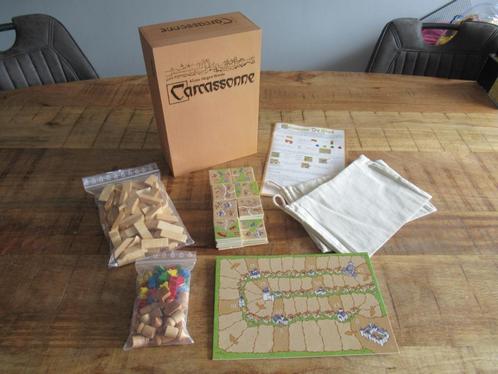 Houten kist met Carcassonne de stad, Hobby en Vrije tijd, Gezelschapsspellen | Bordspellen, Zo goed als nieuw, Ophalen of Verzenden