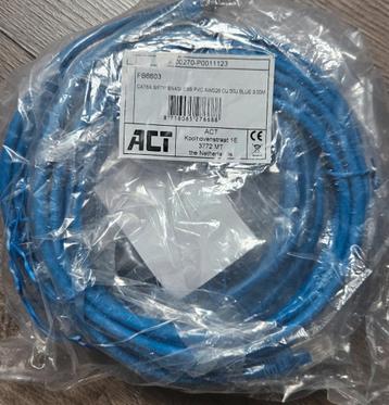 2x Blauwe 3M SFTP CAT6A patchkabel snagless RJ45 beschikbaar voor biedingen