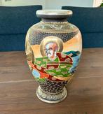 Handgeschilderde Japanse satsuma vaas begin 20ste eeuw, Antiek en Kunst, Antiek | Vazen, Ophalen of Verzenden