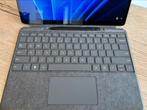 Surface Pro X (Zwart, 8GB) + pen, typecover, case, protector, Qwerty, Microsoft., 8 GB, 13 inch