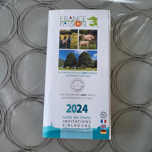 France Passion 2024 Campergids, Boeken, Reisgidsen, Zo goed als nieuw, Campinggids, Europa, Budget, Ophalen of Verzenden