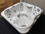 Jacuzzi ® Origineel J-335 spa hoogste kwaliteit nwp 24500,-, Tuin en Terras, Bubbelbaden en Hottubs, Ophalen of Verzenden, Zo goed als nieuw
