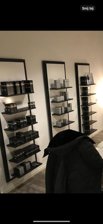 Workstation + Cenzaa kasten & producten beschikbaar voor biedingen