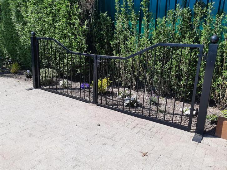 Inrijpoort, sier hekwerk, Tuin en Terras, Tuinhekken en Hekwerk, Gebruikt, Overige typen, IJzer, Met poort, Ophalen
