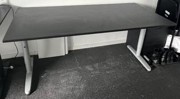 IKEA Galant Bureau Zwart 160x80 - afbeelding 1