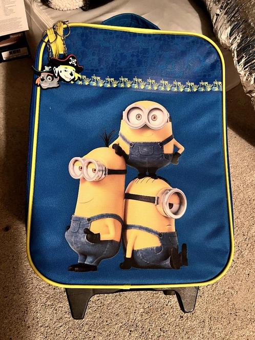 Minions reis trolley (kinder rol koffer), Sieraden, Tassen en Uiterlijk, Tassen | Reistassen en Weekendtassen, Zo goed als nieuw