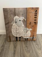 Schilderij Sheep op stijgerhout! Prachig op kinderkamer!!, Ophalen, Zo goed als nieuw