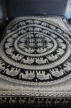 Een BEDSPREI met OILFANTEN, Huis en Inrichting, Zwart, Overige typen, Ophalen of Verzenden, Nieuw