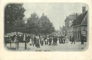 (701-242-017) Nijkerk Markt beschikbaar voor biedingen
