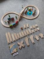 Bigjigs houten treinbaan met accessoires, Ophalen of Verzenden, Gebruikt
