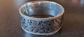 Zilveren vintage armband niello wervelend patroon. beschikbaar voor biedingen