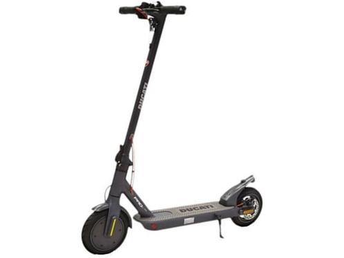 DUCATI PRO-I EVO Advanced Safety Elektrische step Zwart, Fietsen en Brommers, Steps, Zo goed als nieuw, Elektrische step (E-scooter)