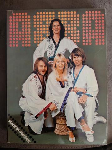 ABBA Boek - Gelezen beschikbaar voor biedingen