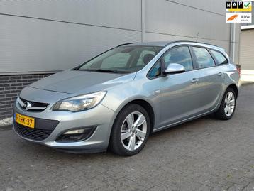 Opel Astra Sports Tourer 1.4 Turbo Berlin - NAP - APK tot 19 beschikbaar voor biedingen