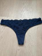Hunkemöller donkerblauwe string, Kleding | Dames, Ondergoed en Lingerie, Ophalen of Verzenden, Blauw, String
